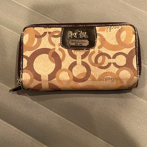 Vintage coach wallet - Picture 1 of 2